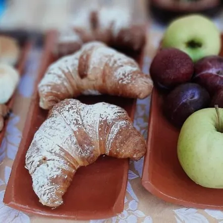 Casale Contenti فندق مبيت وإفطار *