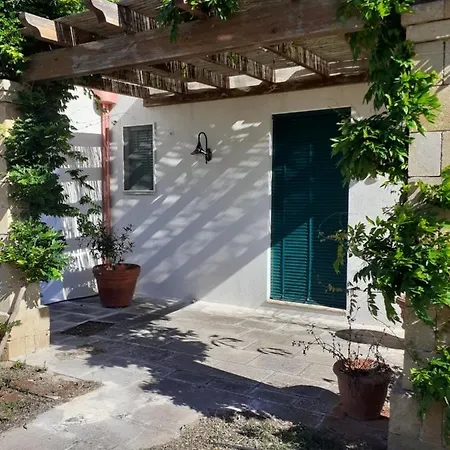 Casale Contenti לינה וארוחת בוקר מורו לצ'זה